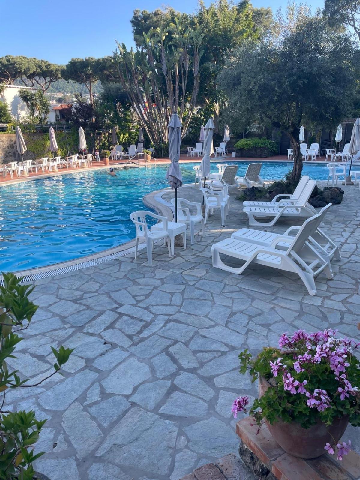 Hotel Pineta Іскія Екстер'єр фото